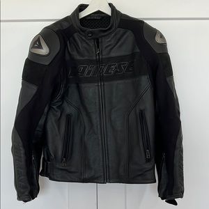 Dainese Men’s Racing 4 Jacket, leather